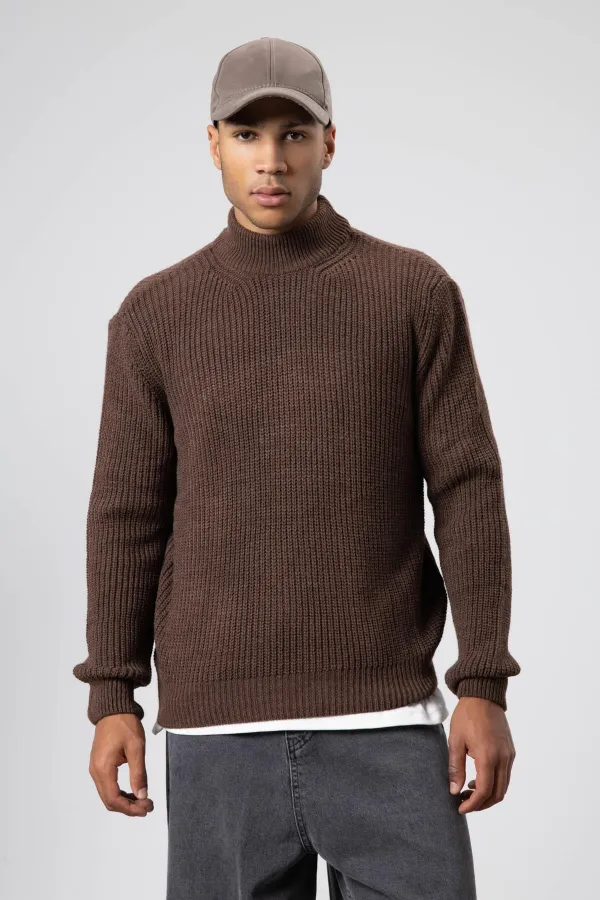 Yarım Balıkçı Yaka Triko Kazak Vizon