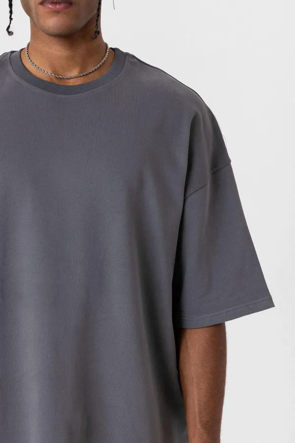 T-shirt basique oversize à col rond anthracite