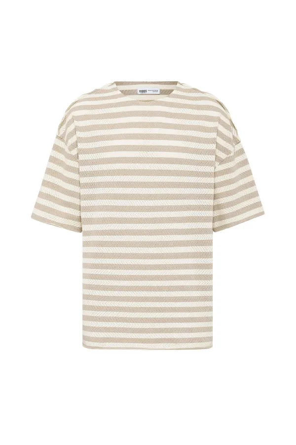T-shirt oversize rayé en maille, couleur vison