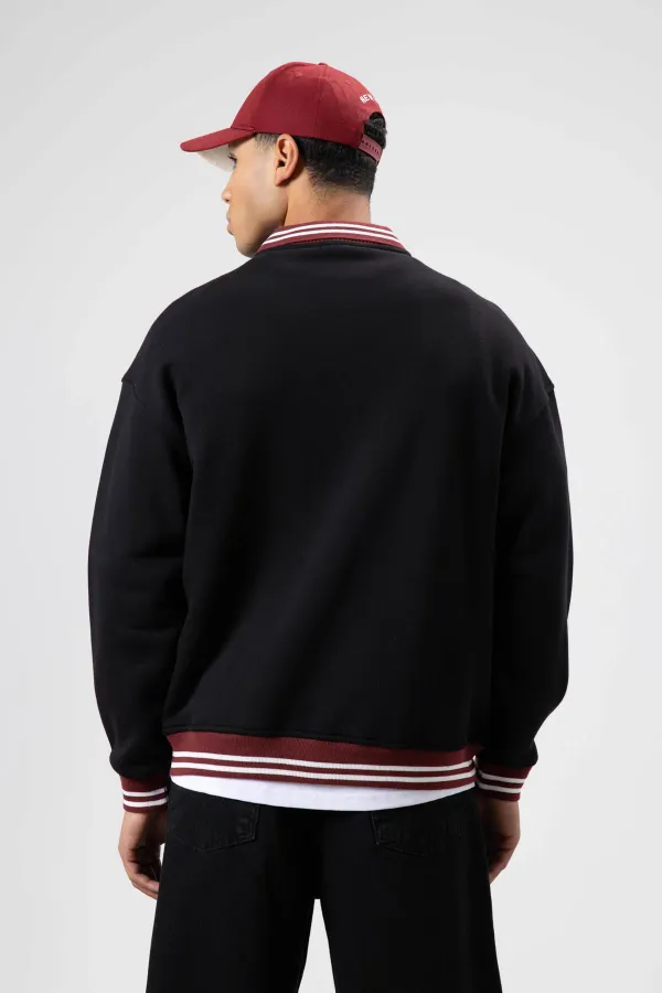 Oversize Yaka Nakış Detaylı Sweatshirt Siyah