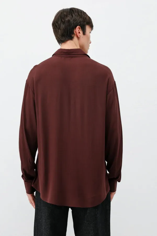 Chemise oversize légèrement texturée bordeaux