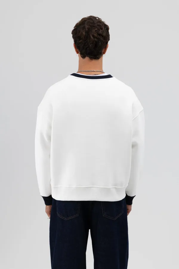 Sweat-shirt oversize à col rond avec poche, écru