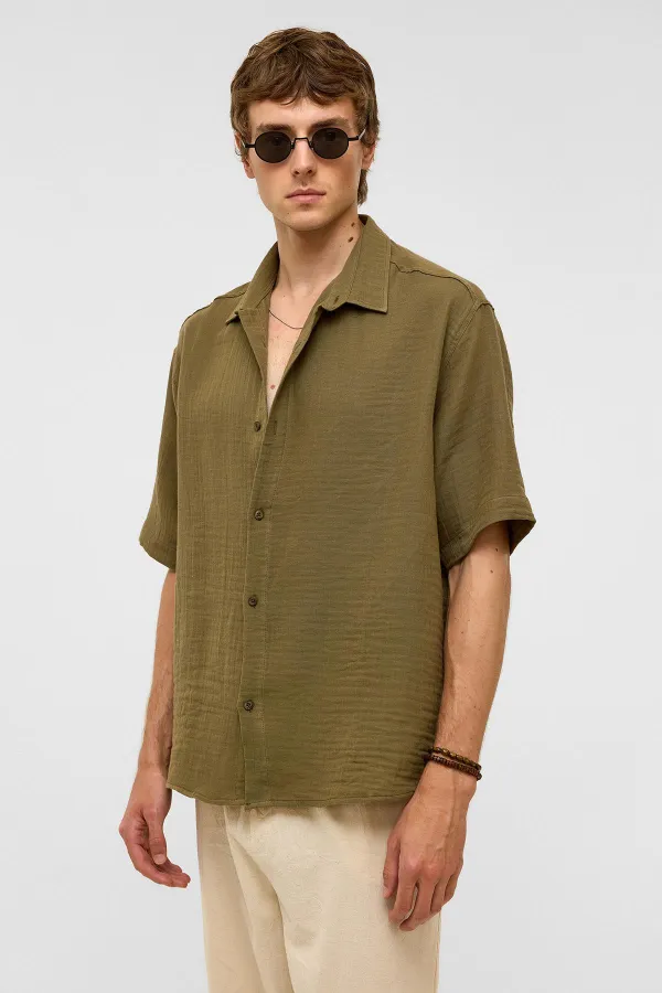 Chemise oversize à manches courtes en mousseline, kaki