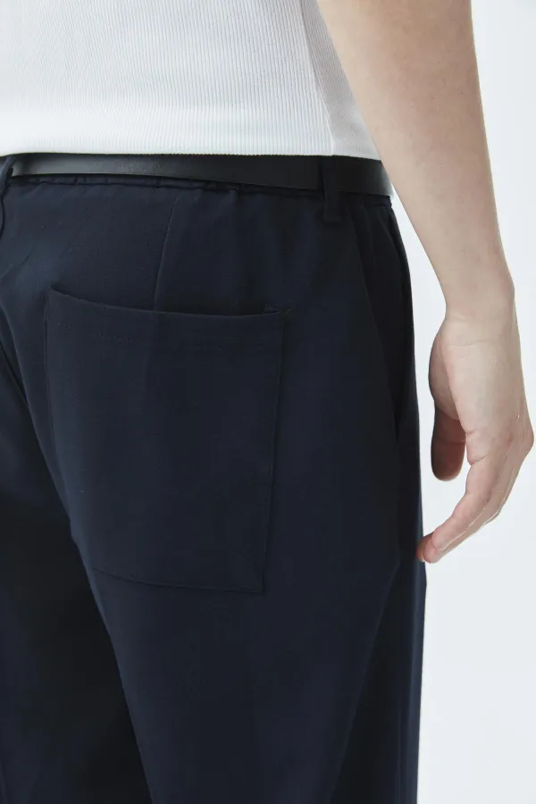 Costume croisé coupe décontractée, bleu marine