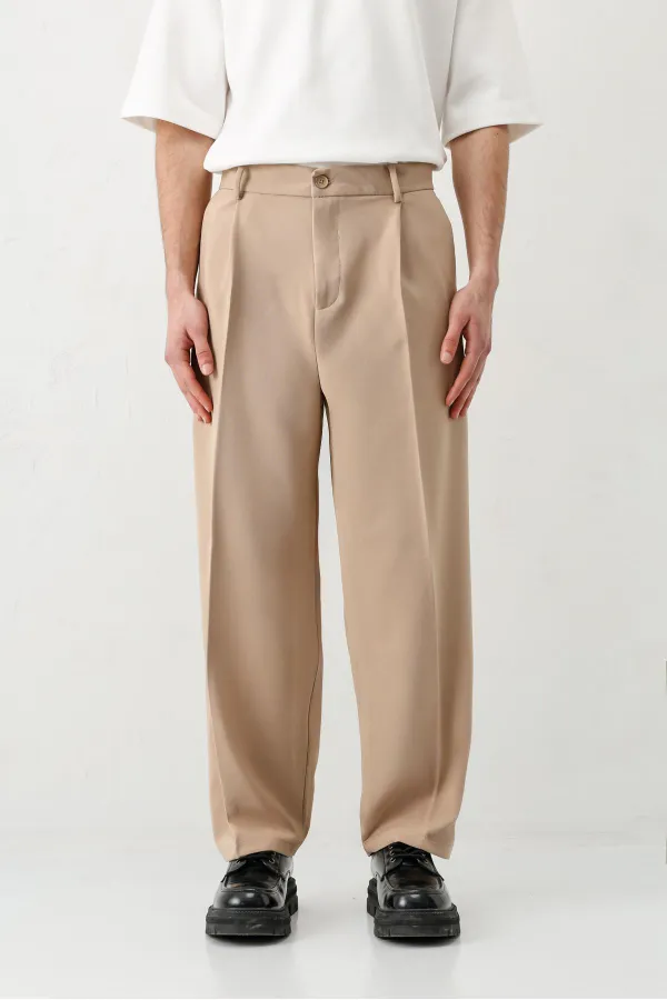 Baggy Fit Pleated Trousers Beige