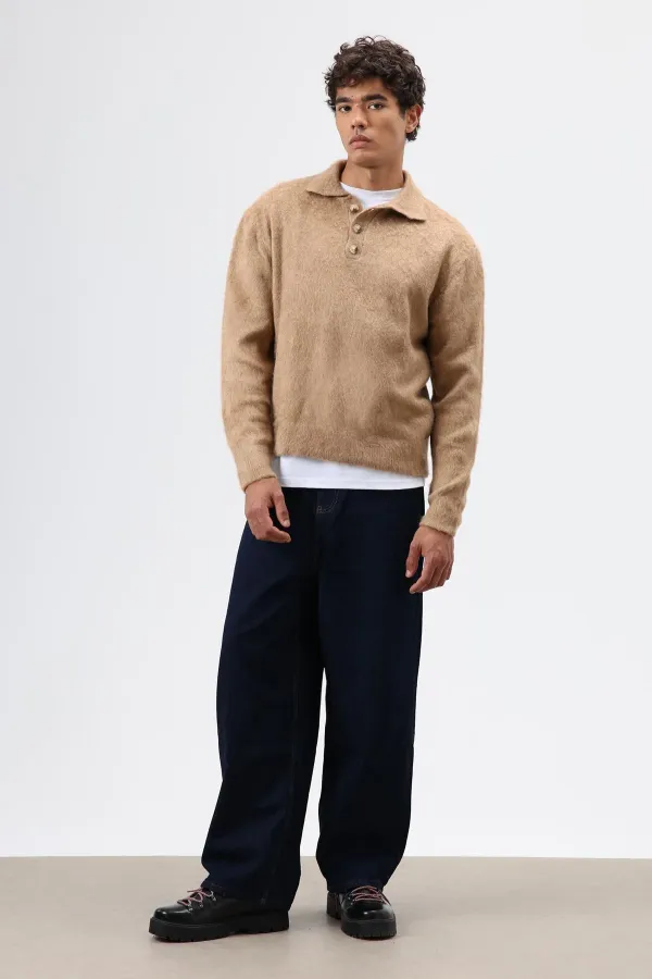 Pull en maille douce texturée beige à col polo