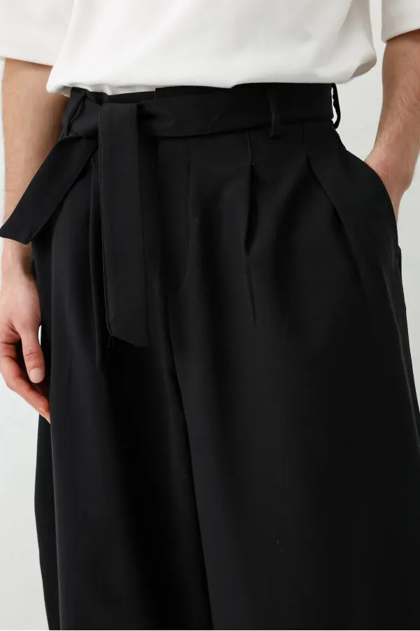 Barrel Fit Tailored Fit Kemerli Pantolon Siyah