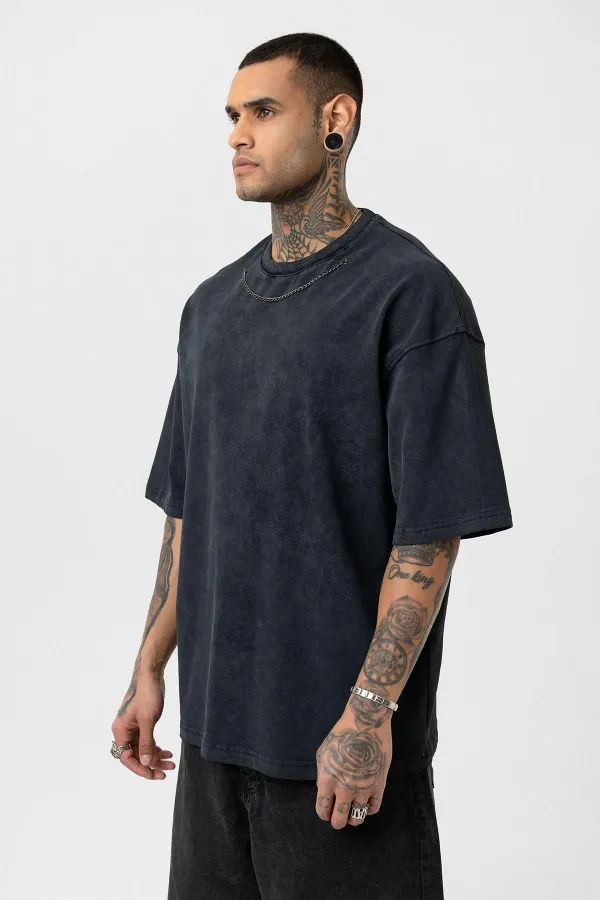 Washed Oversize T-Shirt with Chain Detail, Black