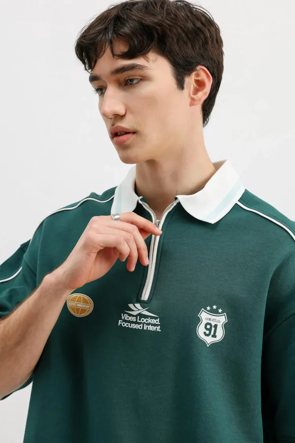 Fermuarlı Yaka Baskılı Oversize Tişört Nefti