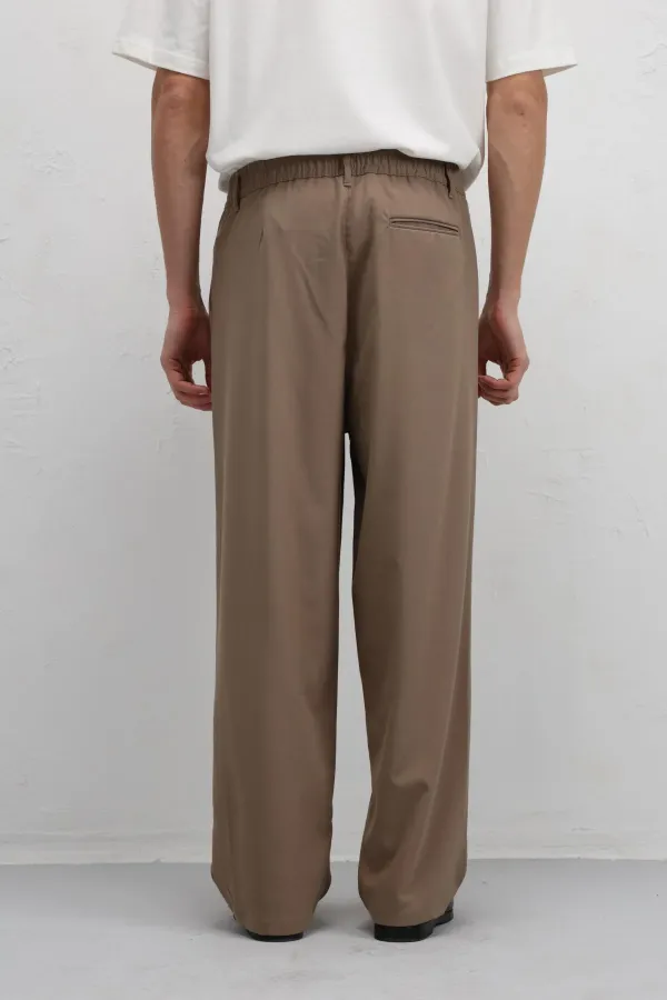 Pantalon ample en tissu, couleur vison