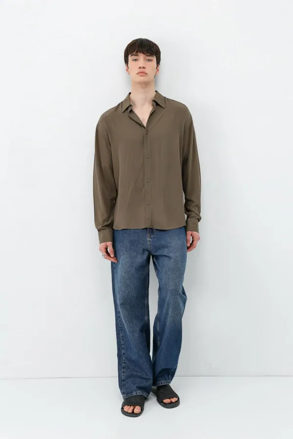 Chemise oversize légèrement texturée, marron clair