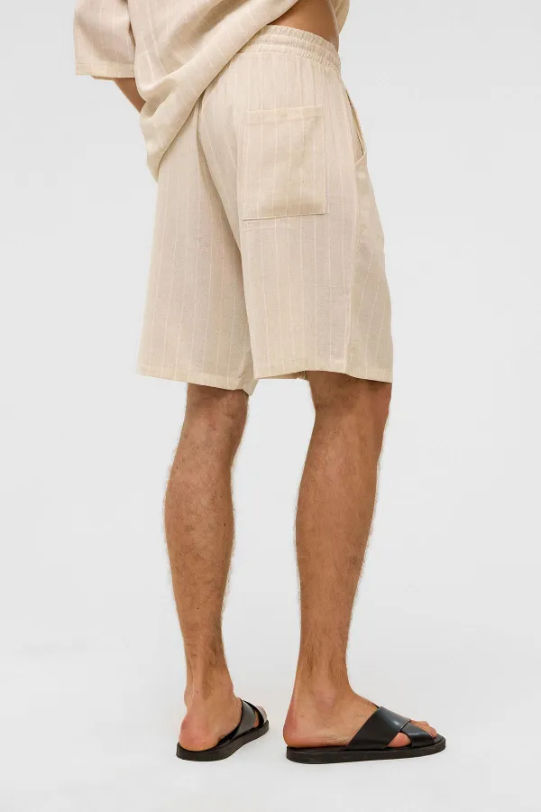 Oversize Çizgili Keten Şort Beyaz