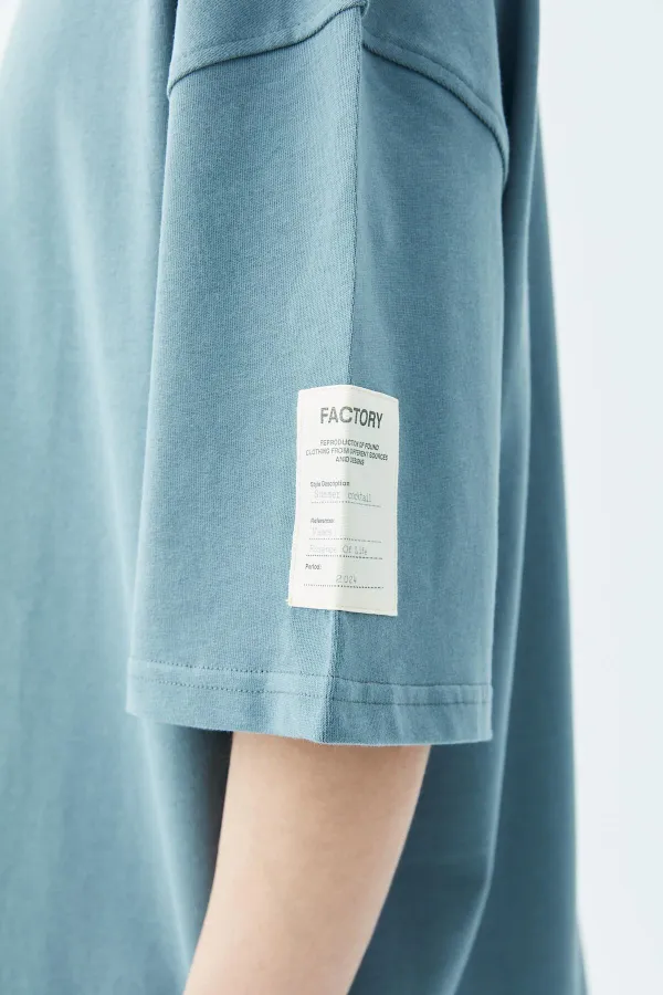 Balıkçı Yaka Etiket Detaylı Oversize Tişört - Açık Füme Füme