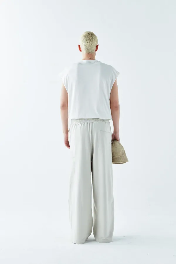 Pantalon de survêtement oversize avec ourlet travaillé et poches latérales, gris glacé