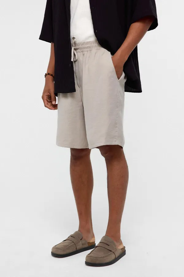 Oversize Modal Kumaş Bermuda Şort Bej