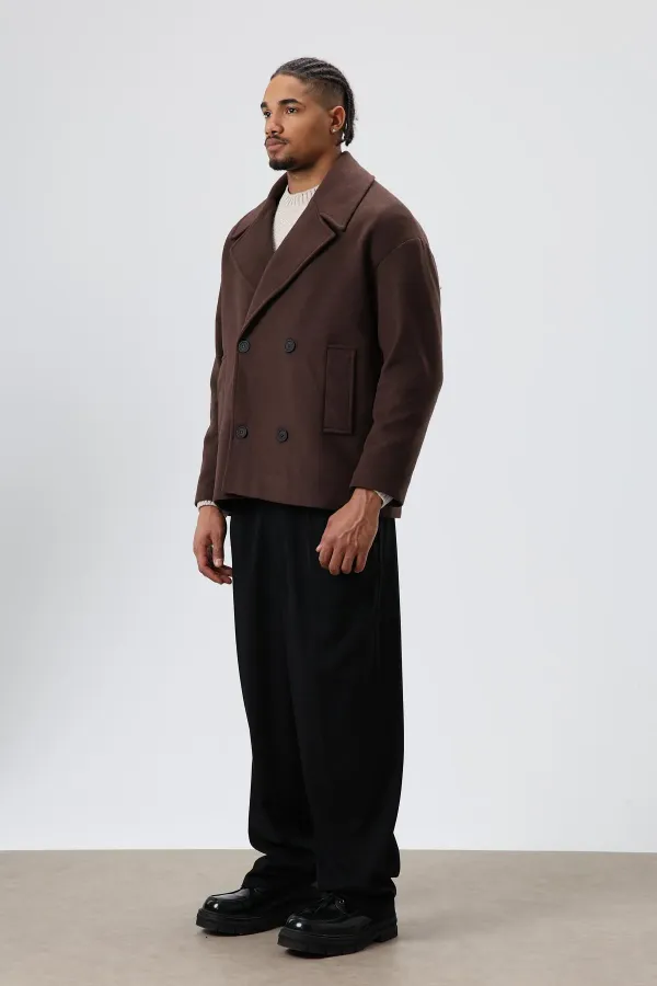 Veste courte oversize croisée en cachemire, marron