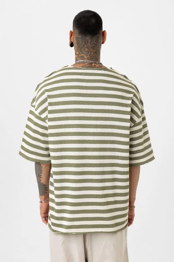 T-shirt rayé oversize en maille kaki