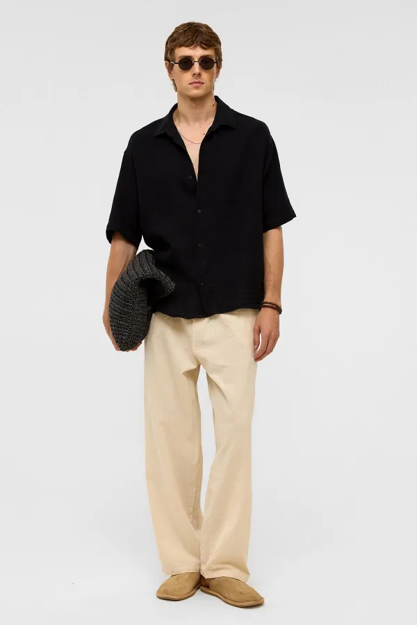 Chemise oversize à manches courtes en mousseline, noire