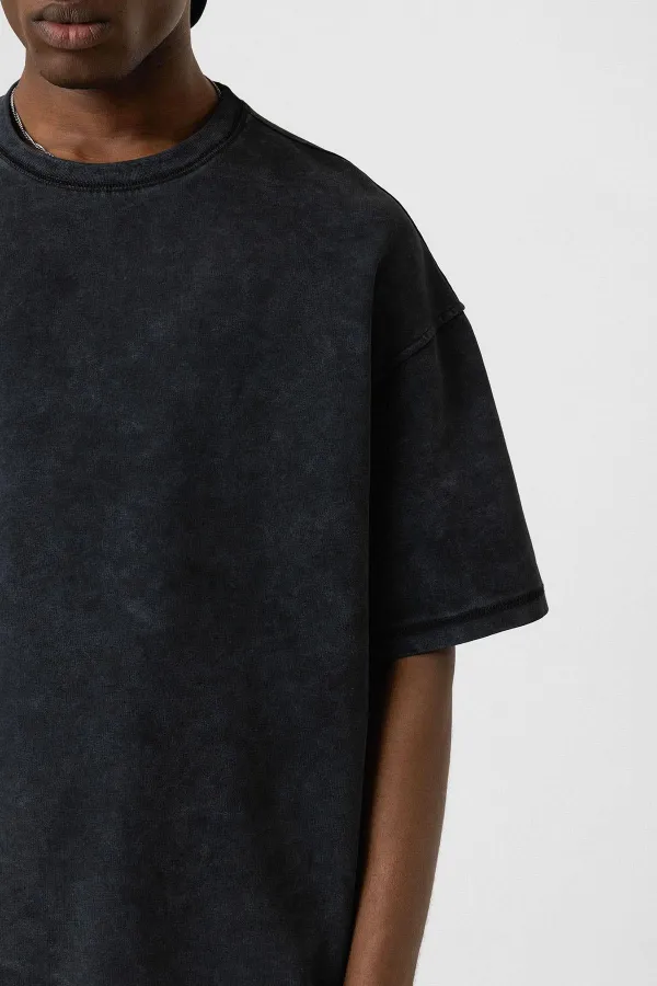 T-shirt noir oversize basique délavé
