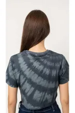 Batik Crop T-Shirt Kadın