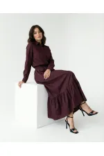 7581 SKIRTED-PLUM