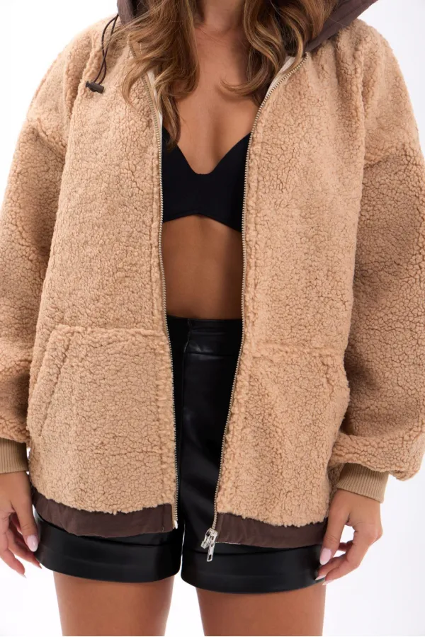 7192 MANTEAU EN VISON