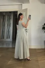 Kayık Yaka Pile Detaylı Midi Elbise