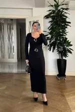 Kalp Yaka Uzun Kollu Elbise
