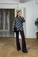 Ekoseli Asimetrik Kadın Gömlek