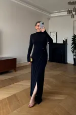 Toka Detaylı Uzun Kollu Uzun Elbise