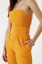 Bel Detaylı Geniş Paça Kadın Kumaş Pantolon