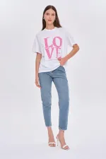 Bisiklet Yaka Love Baskılı Kadın Tişört