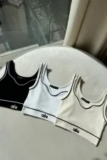 Kalp Yaka Askılı Crop