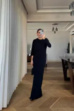 Yarasa Tek Kol Detaylı Uzun Elbise