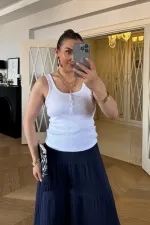 U Yaka Düğmeli Kadın Atlet