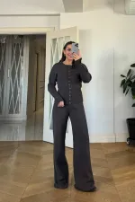 Bisiklet Yaka Çıtçıt Detaylı Triko Takım