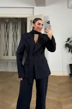 Fular Detaylı Blazer Kadın Ceket