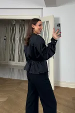 Kruvaze Yaka Uzun Kollu Bluz