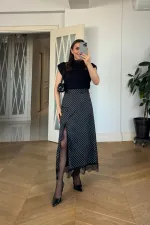 Dantel Detaylı Puantiyeli Midi Etek