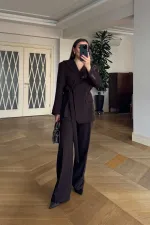 Pelerin Detaylı Blazer Ceket Pantolon Kadın Takım Pelerin Detaylı Blazer Ceket Pantolon Kadın Takım