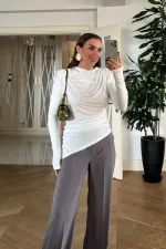 Vatkalı Asimetrik Uzun Kollu Bluz