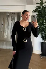 Kalp Yaka Uzun Kollu Elbise