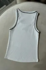 U Yaka İşlemeli Kadın Atlet