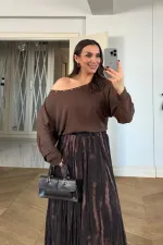 Kayık Yaka Uzun Kollu Bluz