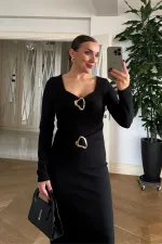 Kalp Yaka Uzun Kollu Elbise