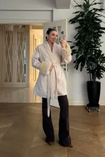 Şal Yaka Kuşaklı Kaşe Kadın Ceket