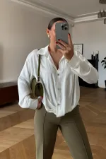 Düğüm Detaylı Kadın Gömlek