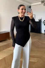 Büzgü Detaylı Uzun Kollu Bluz
