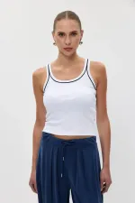 U Yaka Biyeli Kadın Atlet