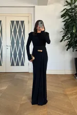 Büzgü Detaylı Vatkalı Uzun Elbise